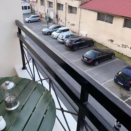 شقة Larnaca Beach Apartment