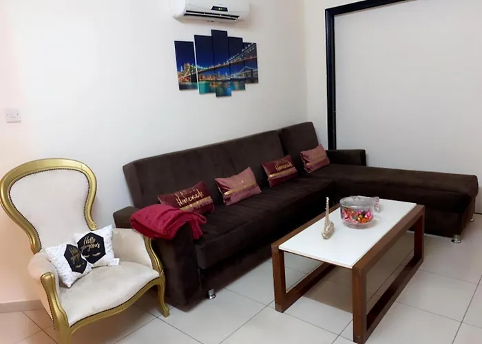 Apartment Larnaca Beach Apartment