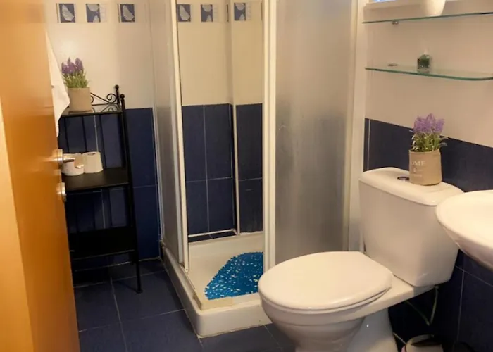 Apartment Larnaca Beach Apartment *